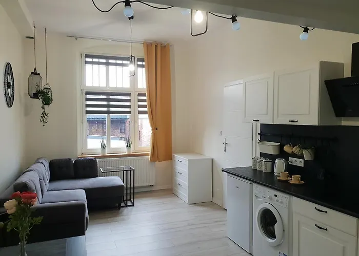 Przytulna Kawalerka Z Antresola *