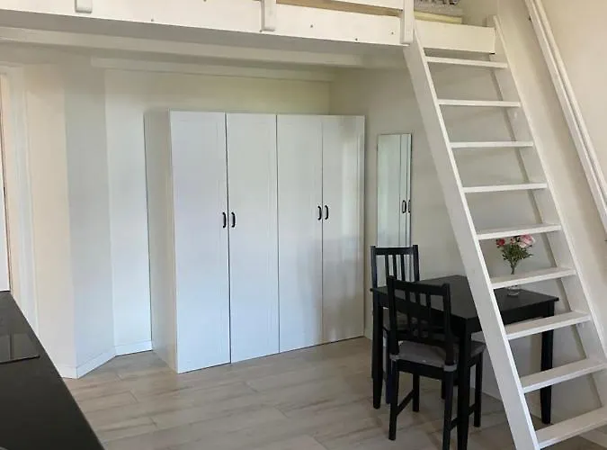 Przytulna Kawalerka Z Antresola Apartmán