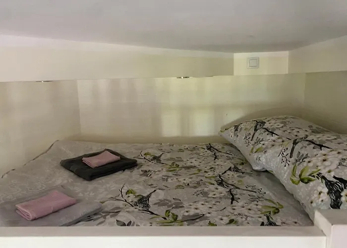 Przytulna Kawalerka Z Antresola Apartmán Katovice